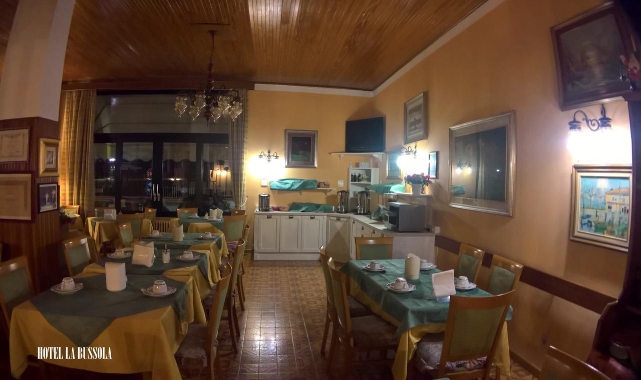 Hotel La Bussola Padenghe sul Garda Exterior photo