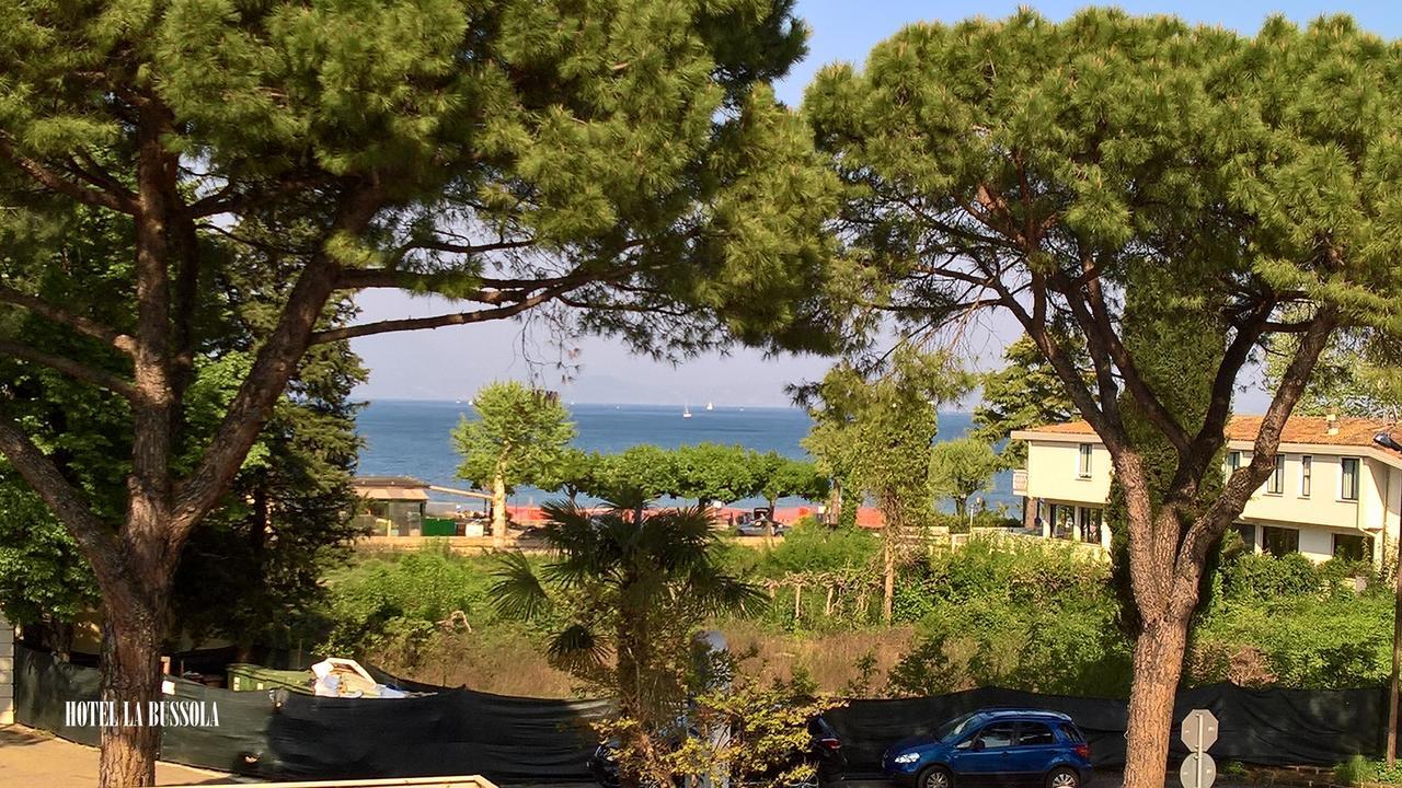 Hotel La Bussola Padenghe sul Garda Exterior photo